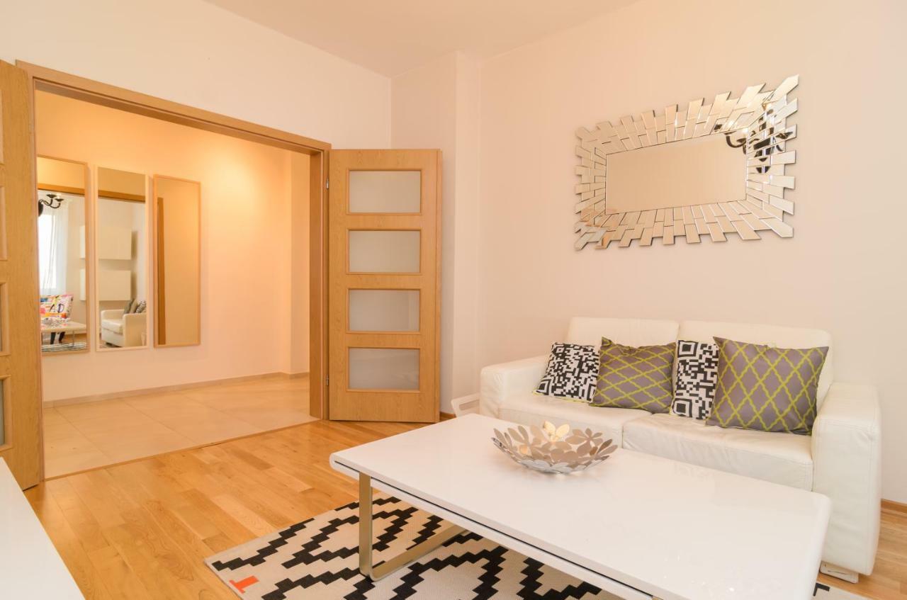 Rise & Shine Sofia Luxury Apartment By Flat Mаnager Exterior foto